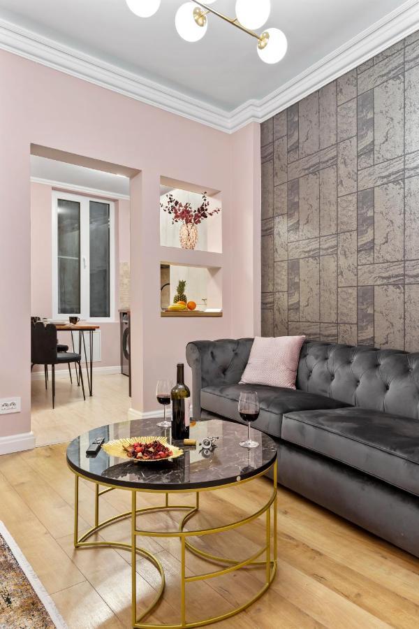 Coquet By Art City Bukarest Exteriör bild